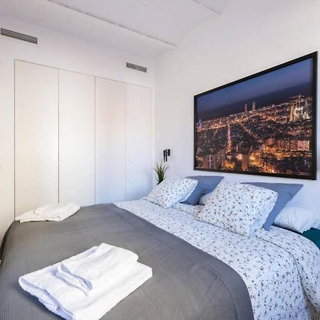 Apartmán Piso Nuevo Al Lado De La Sagrada Familia. Barcelona Exteriér fotografie